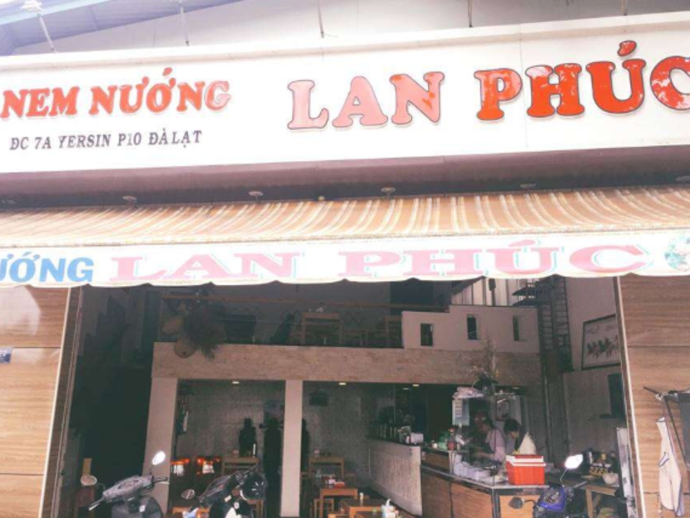Giới thiệu đôi nét về quán